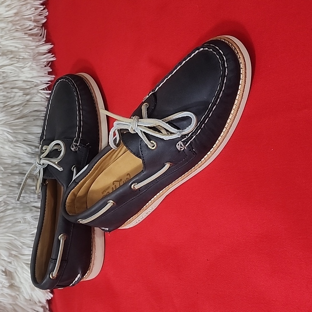Sperry Black Leather Boat Shoes with White Laces